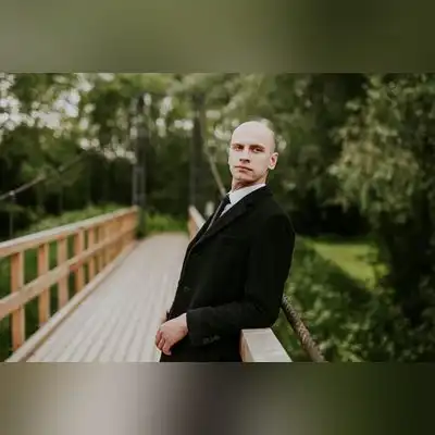 穆立怡